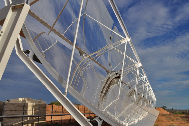 Australia's Sundrop Solar Farm (Flickr cc license/UCL Engineering)