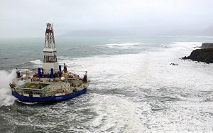 The Shell drilling rig that ran aground, The Kulluk (Greenpeace photo)