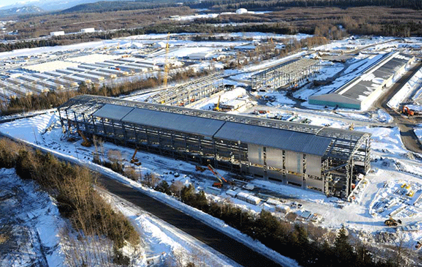 Construction on Kitimat smelter modernization (Bechtel)