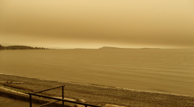 The haze at Qualicum Beach on morning of on July 5 (Roy L. Hales)