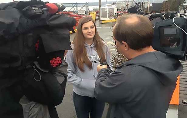 Fourteen-year-old Freyja Reed talks to reporters (Alexandra Morton/Facebook)