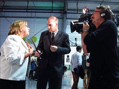 Elizabeth May with the Media (T.J. Watt/Green Party of Canada/Flickr)