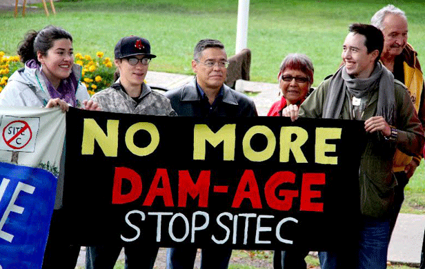 Members of the Treat 8 "Justice for the Peace" Caravan (Photo: Gary McNutt)